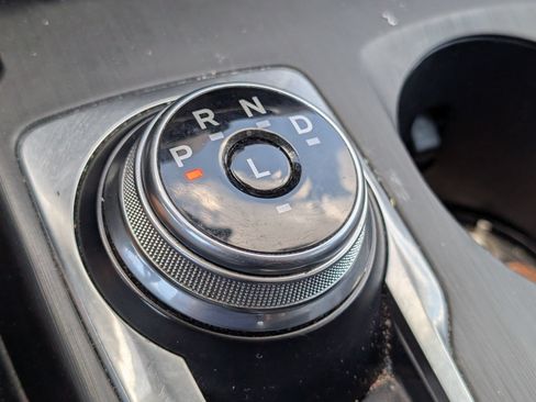 Used 2020 Ford Escape SEL FWD image 15