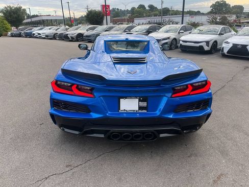 Used 2025 Chevrolet Corvette Z06 RWD image 5