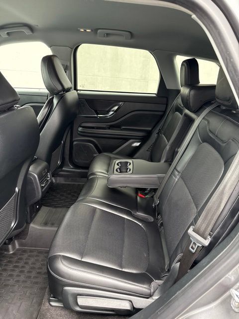 Used 2021 Lincoln Corsair AWD w/ Equipment Group 101A image 11
