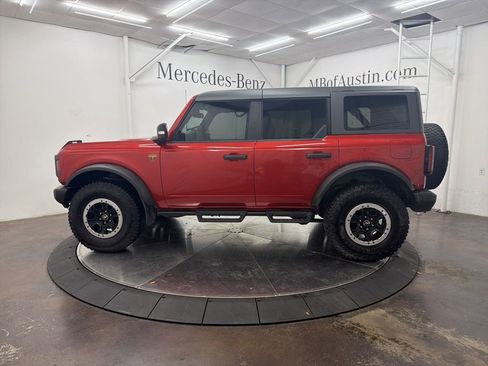 Used 2023 Ford Bronco Badlands AWD/4WD image 4