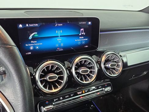 Used 2021 Mercedes-Benz GLB 250 image 19