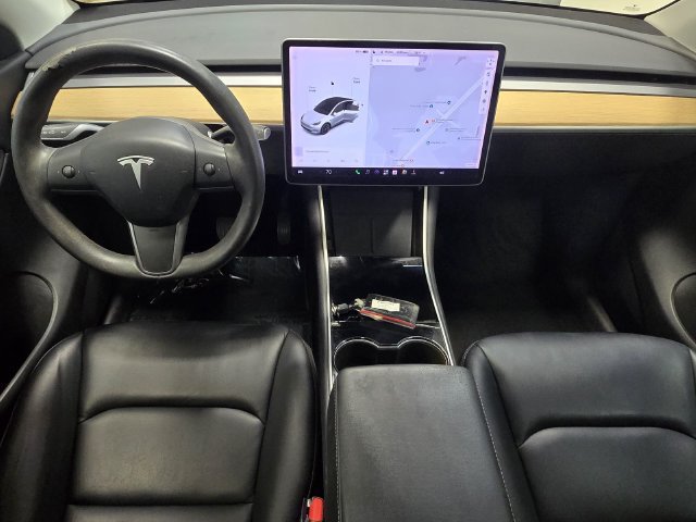 Used 2021 Tesla Model Y Long Range AWD/4WD image 9