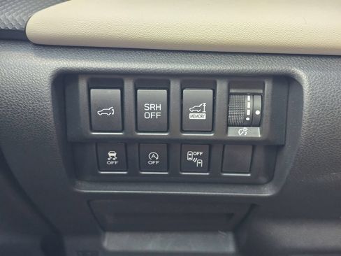 Used 2022 Subaru Forester Limited w/ Popular Package #3 AWD/4WD image 22