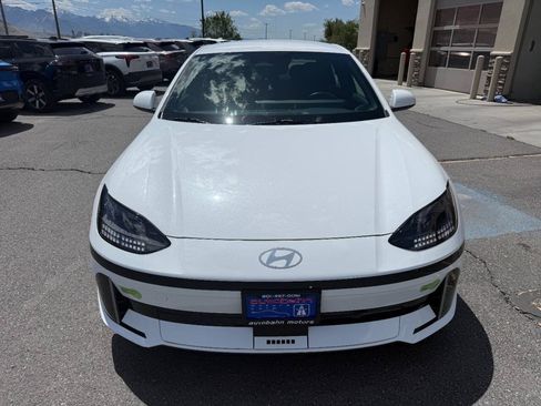Used 2023 Hyundai Ioniq 6 SE AWD/4WD image 9