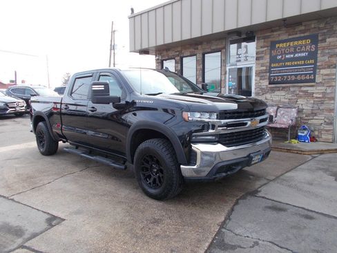 Used 2020 Chevrolet Silverado 1500 LT w/ All-Star Edition image 1