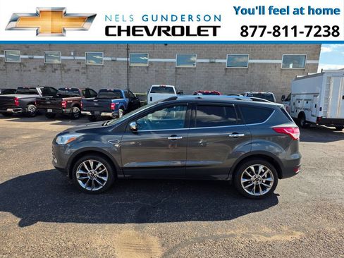 Used 2016 Ford Escape SE w/ SE Chrome Package AWD/4WD image 3
