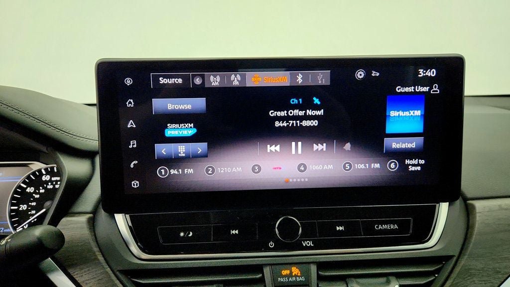 Used 2023 Nissan Altima 2.5 SV w/ SV Premium Package FWD image 20