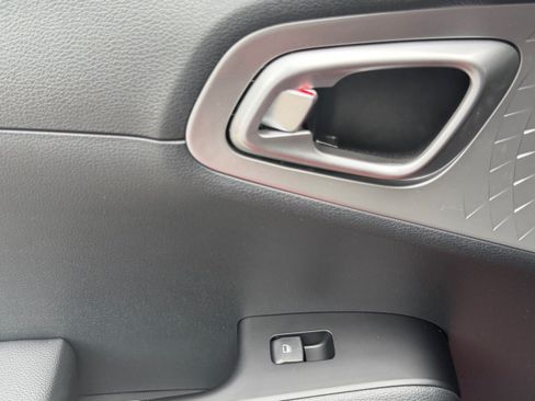 Certified 2021 Kia Soul LX FWD image 11