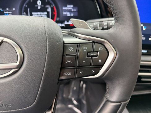 Used 2025 Lexus RX 350 Premium image 13