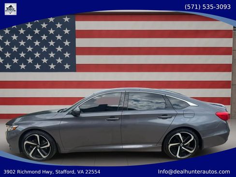 Used 2018 Honda Accord Sport image 8
