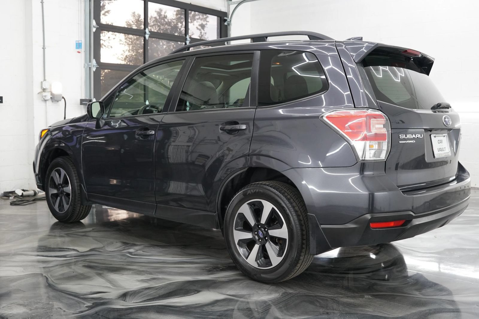 Used 2017 Subaru Forester 2.5i Premium w/ All-Weather Package AWD/4WD image 12