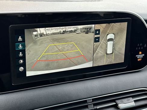 Used 2021 Hyundai Palisade Calligraphy w/ Winter Package image 20