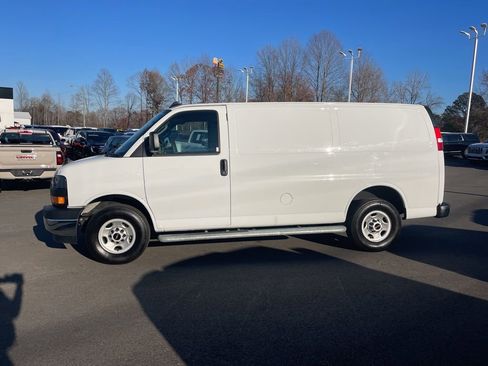 Used 2023 GMC Savana 2500 Extended w/ Driver Convenience Package image 2