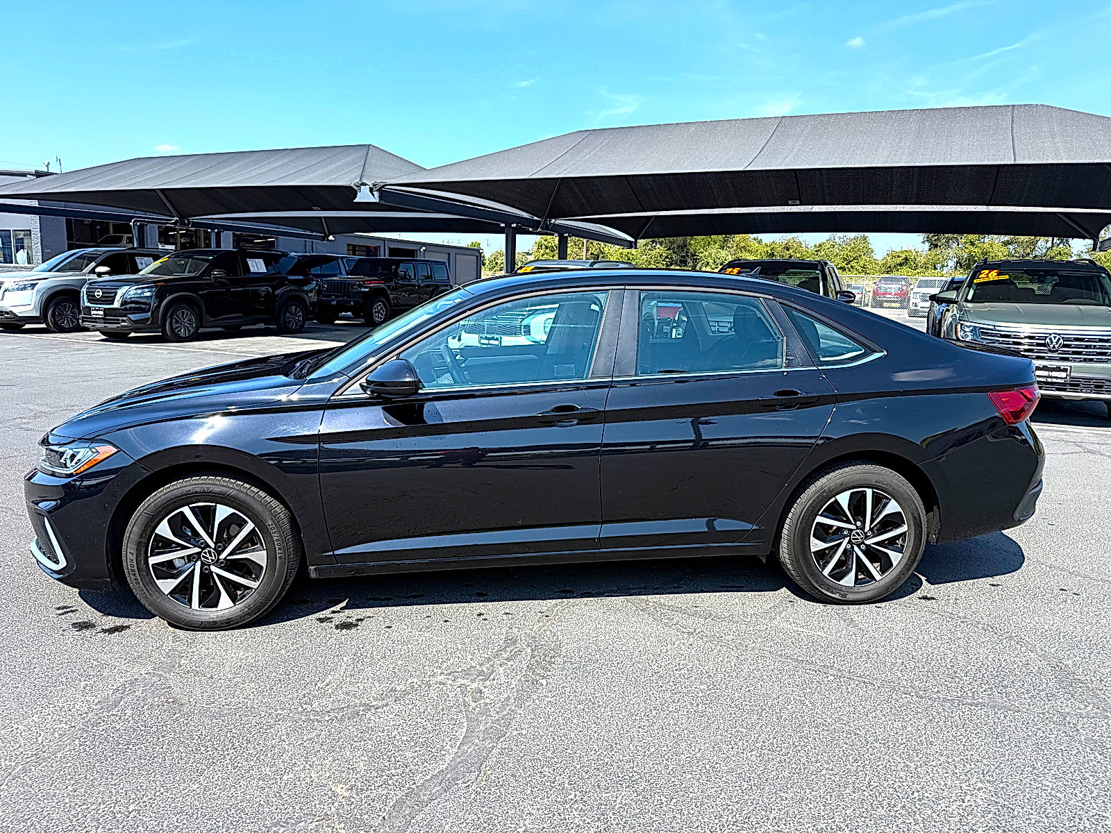 Used 2025 Volkswagen Jetta S FWD image 4