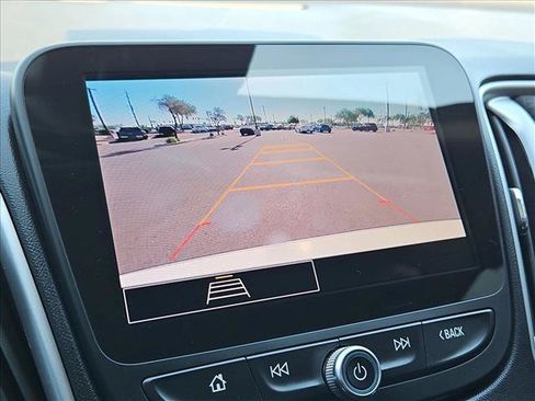 Used 2024 Chevrolet Malibu LT FWD image 19