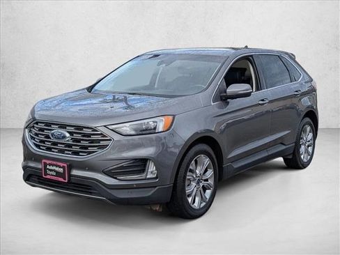 Used 2022 Ford Edge Titanium image 1