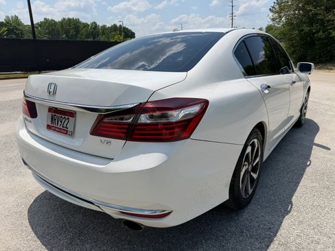 Used 2016 Honda Accord EX-L image 5