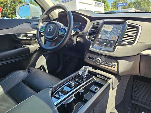 Used 2023 Volvo XC90 T8 Ultimate w/ Protection Package Premier AWD/4WD image 12