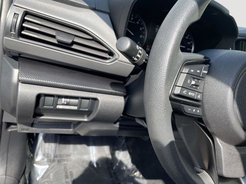 Certified 2025 Subaru Crosstrek 2.0i Premium image 13