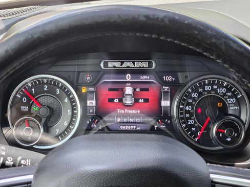 Used 2019 RAM 1500 Big Horn AWD/4WD image 23