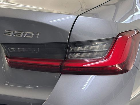 Used 2025 BMW 330i Sedan w/ Convenience Package image 12