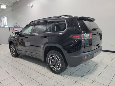 New 2026 Jeep Cherokee Laredo AWD/4WD image 4