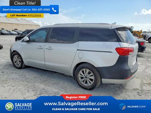 Used 2016 Kia Sedona LX w/ LX Convenience Package image 3