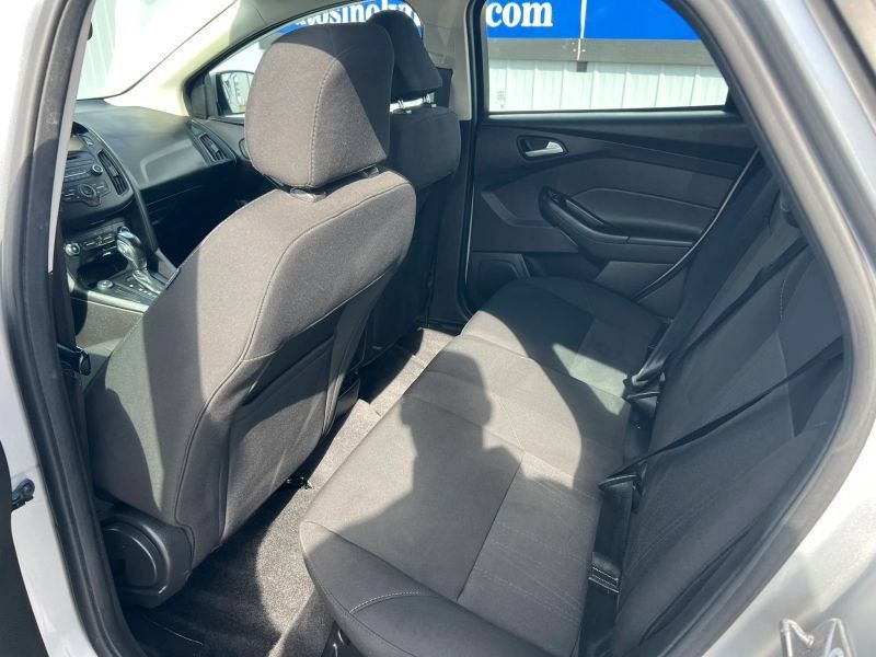 Used 2016 Ford Focus SE FWD image 18