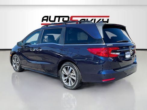 Used 2024 Honda Odyssey Touring image 5