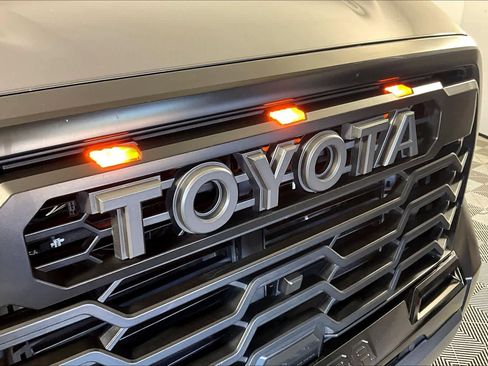Used 2023 Toyota Tundra Limited w/ Power Package image 29