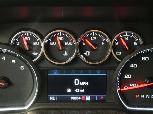 Used 2020 Chevrolet Silverado 1500 LT Trail Boss AWD/4WD image 13