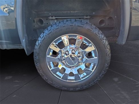 Used 2019 GMC Sierra 2500 Denali w/ Duramax Plus Package image 14