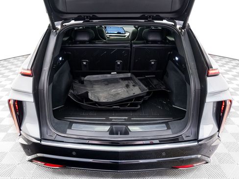 Certified 2024 Cadillac Lyriq Luxury w/ LPO, Floor Liner Package image 32
