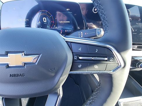 New 2026 Chevrolet Equinox LT w/ Convenience Package II image 19