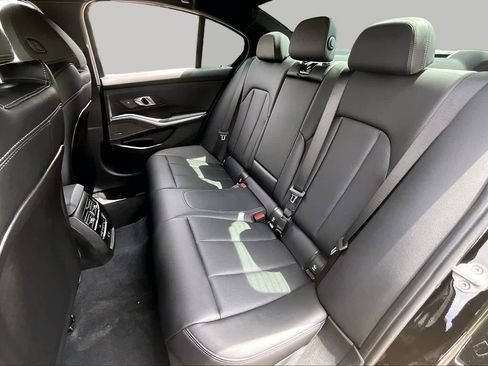 Used 2026 BMW 330i Sedan w/ Premium Package RWD image 18