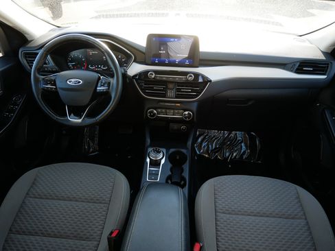 Used 2021 Ford Escape SE w/ Cold Weather Package AWD/4WD image 10
