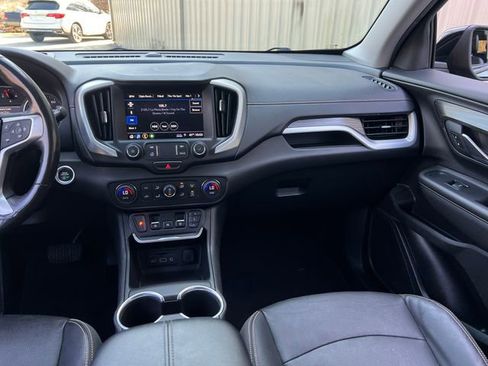 Used 2021 GMC Terrain SLT w/ Elevation Edition image 15