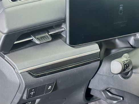 Used 2025 Kia K5 LXS image 17