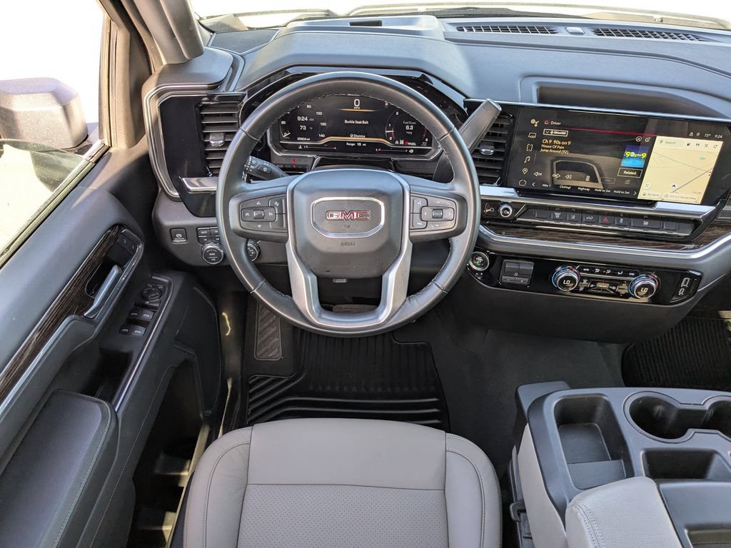 Used 2025 GMC Sierra 2500 SLE w/ SLE Convenience Package AWD/4WD image 16