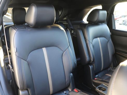 Certified 2025 MAZDA CX-90 Plug-In Hybrid w/ Premium Plus image 9