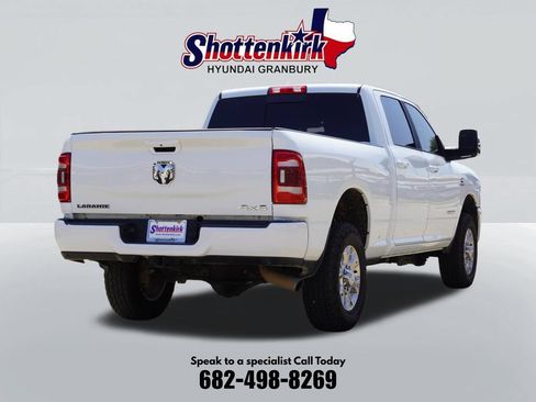 Used 2024 RAM 2500 Laramie AWD/4WD image 6