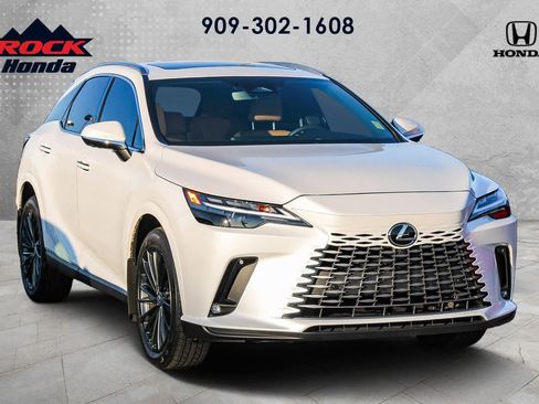Used 2025 Lexus RX 350 Premium image 3