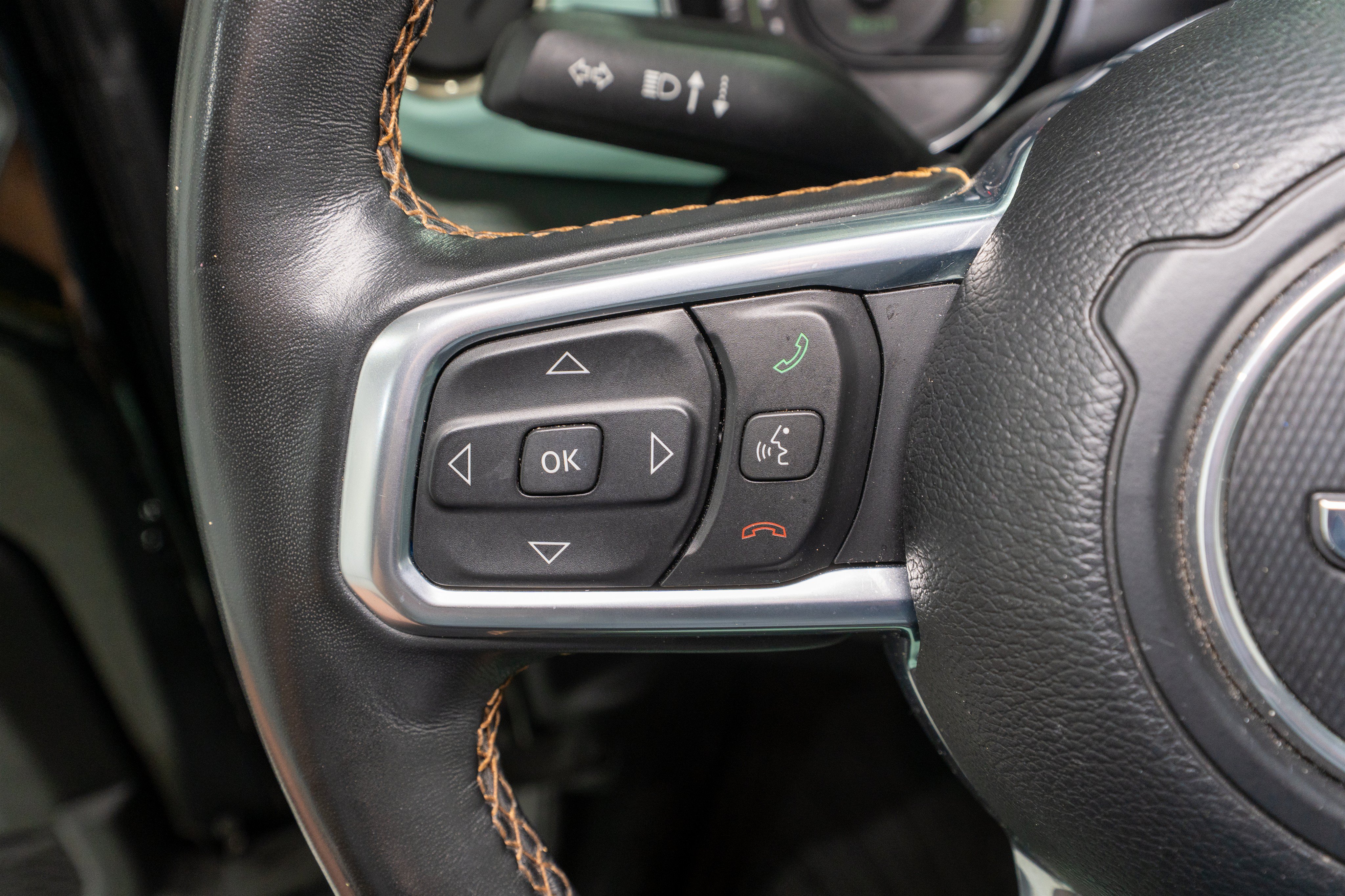 Used 2022 Jeep Wrangler Unlimited Sahara AWD/4WD image 28