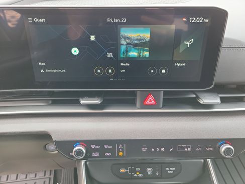 New 2026 Kia Carnival EX image 9