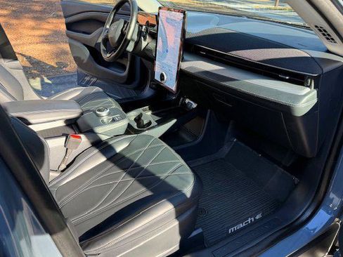 Used 2023 Ford Mustang Mach-E Select image 37