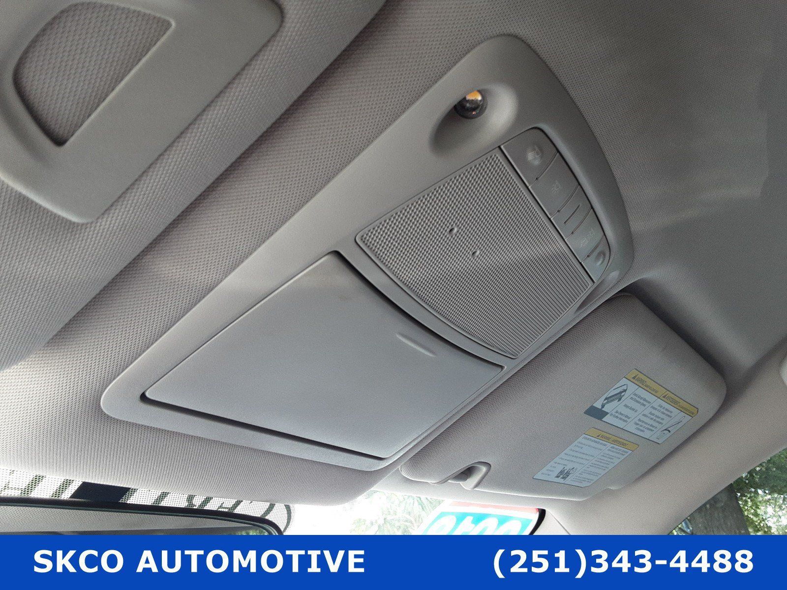 Used 2018 Nissan Rogue SV FWD image 26