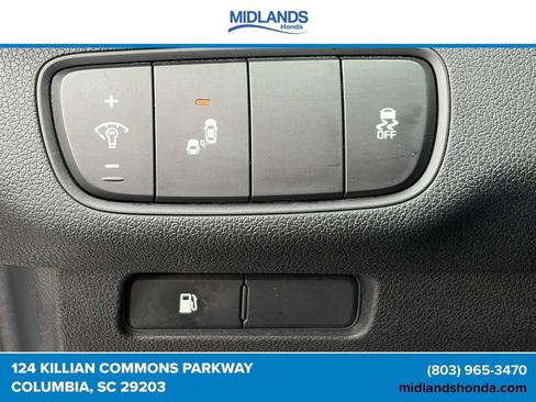 Used 2019 Kia Sorento FWD image 18