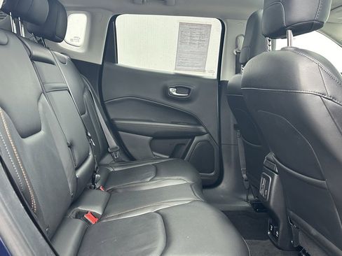 Used 2018 Jeep Compass Limited w/ Navigation Group image 18