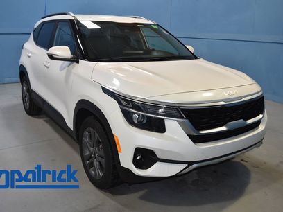 Used 2023 Kia Seltos S w/ Navigation Package
