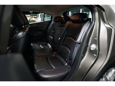 Used 2014 MAZDA MAZDA3 i Grand Touring image 12